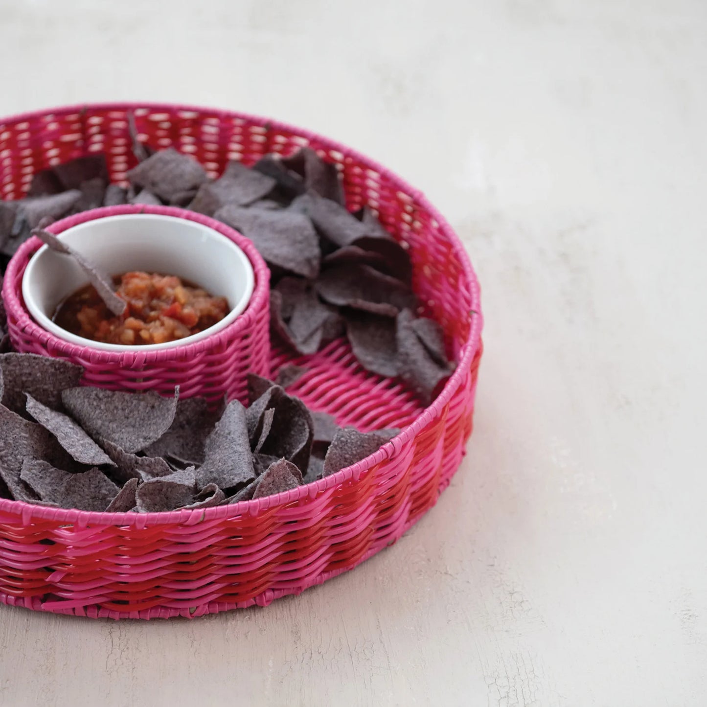 Woven Plastic Chip & Dip Basket w/ 18 oz. Removable White Ceramic Bowl