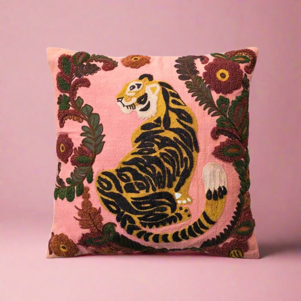 AddaplayfulyetsophisticatedtouchtoyourdecorwithourPinkEmbroideredTigerFlowerPillow.Featuringvibranttigerflowerembroideryonasoftpinkbase_thispillowisachicstatementpi