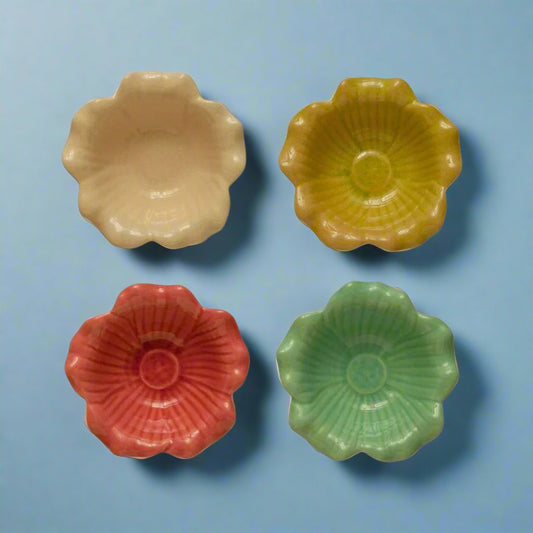 cute-little-ice-cream-bowls-colorful-coastal-flower-pedal-bowl-fun-colorful-home-decor-design