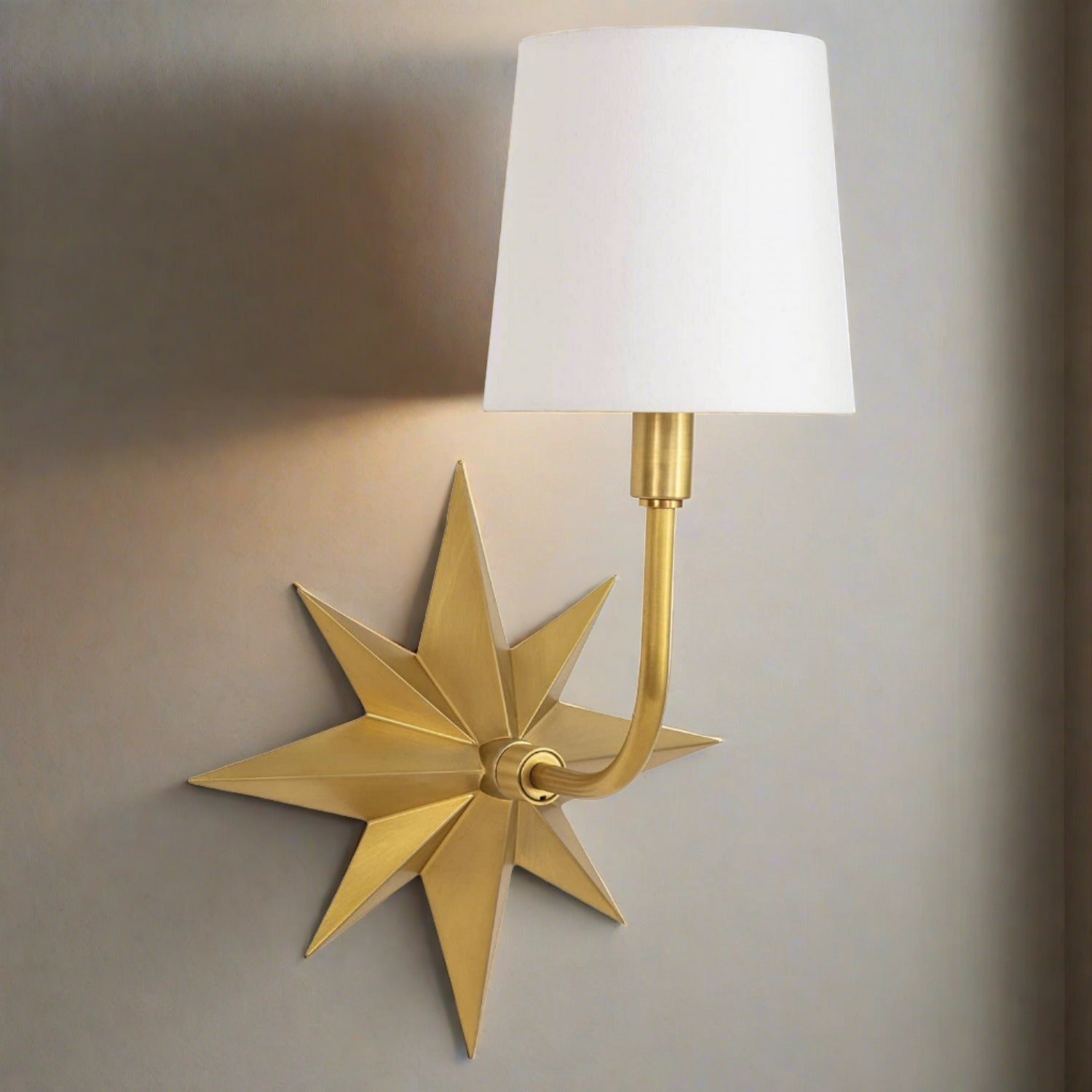 Etoile One Light Wall Sconce by Regina Andrew in Natural Brass Finish (15-1158NB)